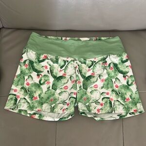 8. MERANDA HANDMADE MULTICOLOR SHORTS L